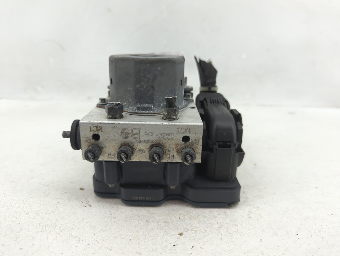 2014-2015 Subaru Forester ABS Pump Control Module Replacement P/N:275368G080 Fits Fits 2014 2015 OEM Used Auto Parts - Oemus