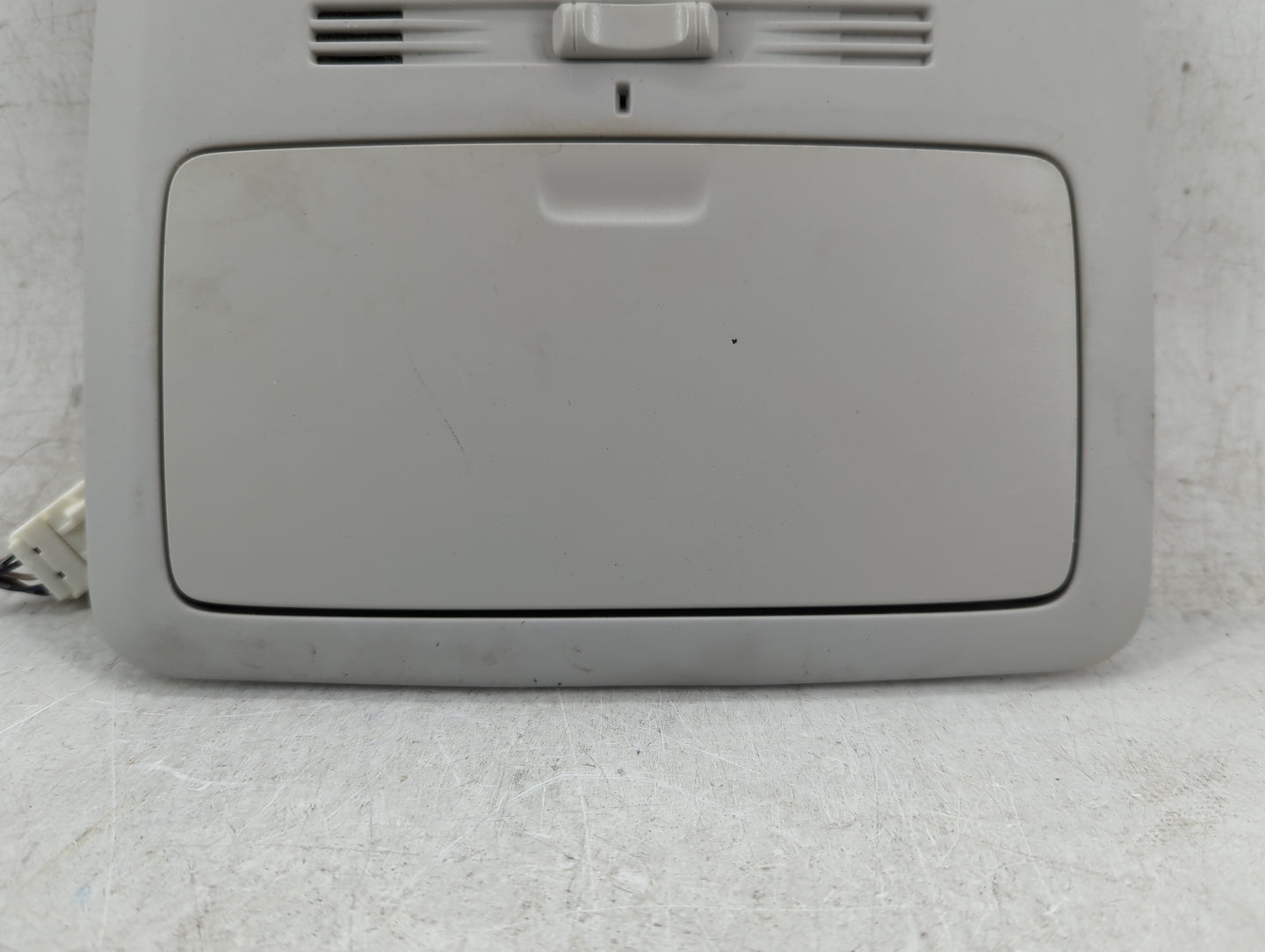 2010-2015 Subaru Forester Overhead Roof Console 1388861 - Oemusedautoparts1.com