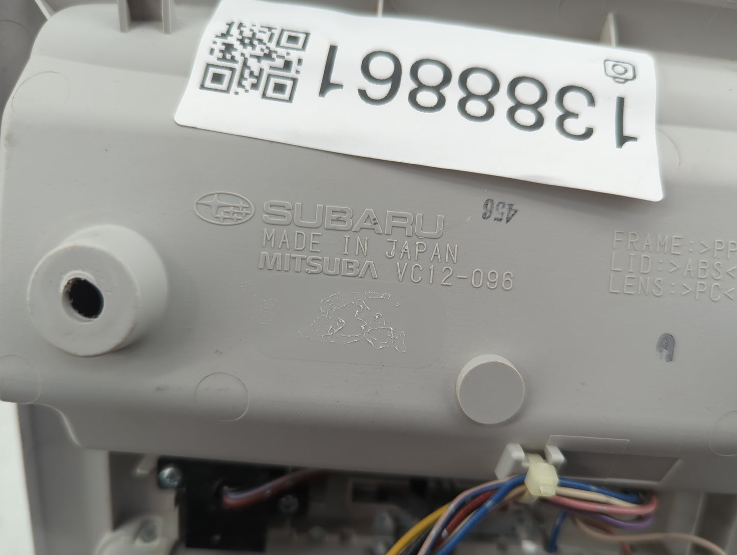 2010-2015 Subaru Forester Overhead Roof Console 1388861 - Oemusedautoparts1.com