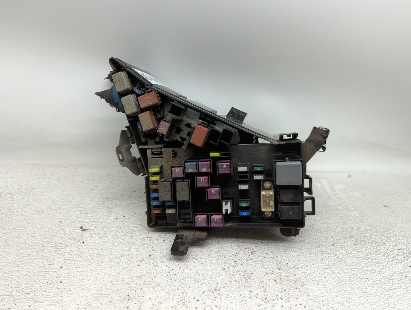 2014-2015 Subaru Forester Fusebox Fuse Box Panel Relay Module P/N:MB502000B Fits Fits 2014 2015 OEM Used Auto Parts - Oemuse