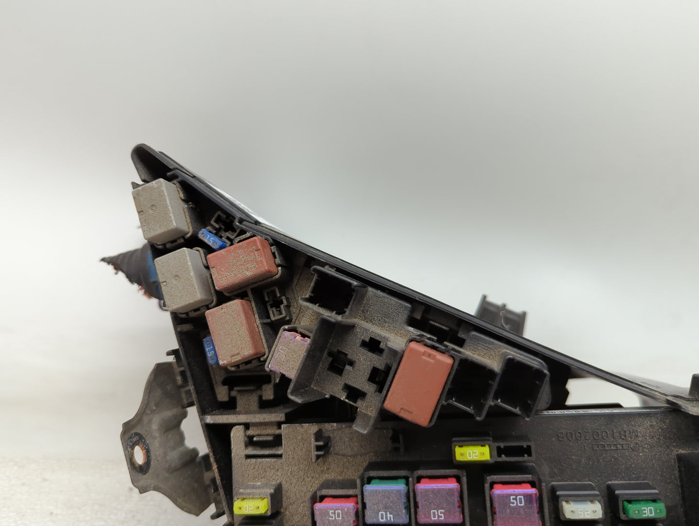 2014-2015 Subaru Forester Fusebox Fuse Box Panel Relay Module P/N:MB502000B Fits Fits 2014 2015 OEM Used Auto Parts - Oemuse