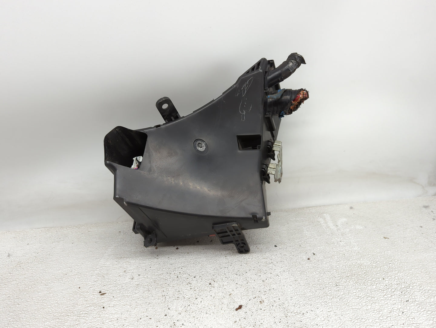 2014-2015 Subaru Forester Fusebox Fuse Box Panel Relay Module P/N:MB502000B Fits Fits 2014 2015 OEM Used Auto Parts - Oemuse