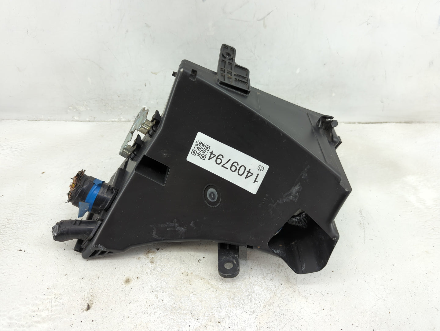 2014-2015 Subaru Forester Fusebox Fuse Box Panel Relay Module P/N:MB100200B Fits Fits 2014 2015 OEM Used Auto Parts - Oemuse