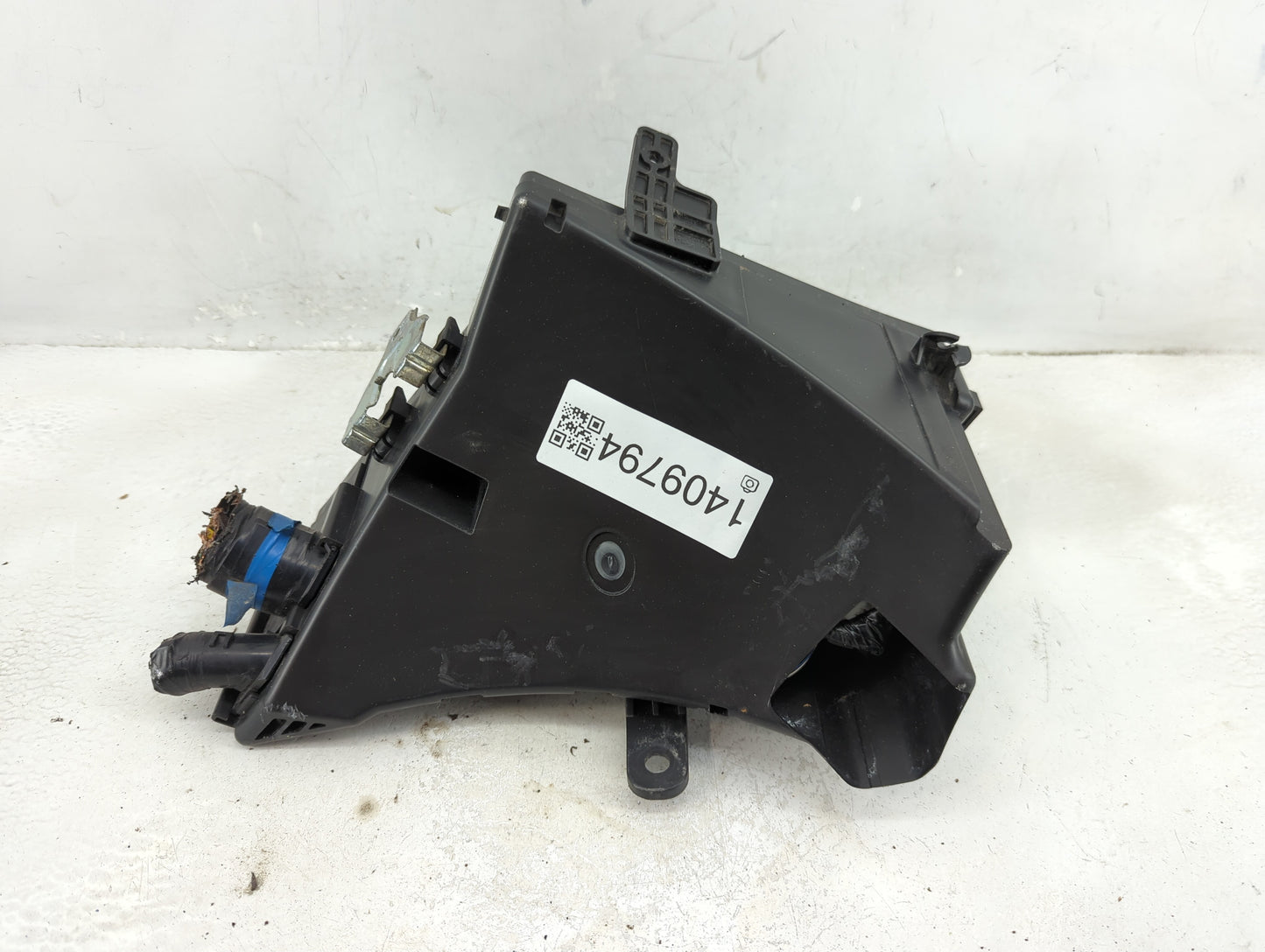 2014-2015 Subaru Forester Fusebox Fuse Box Panel Relay Module P/N:MB100200B Fits Fits 2014 2015 OEM Used Auto Parts - Oemuse
