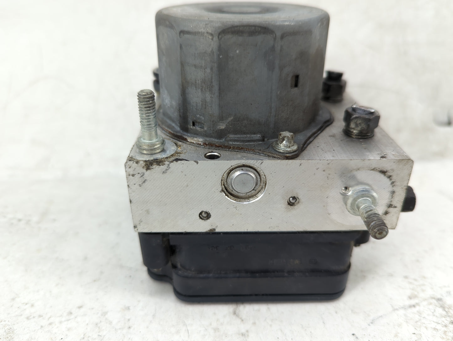 2014-2015 Subaru Forester ABS Pump Control Module Replacement P/N:27536SG000 0265249684, 0265949684 Fits Fits 2014 2015 OEM 