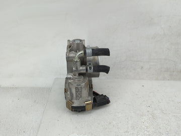 2014-2018 Subaru Forester Throttle Body P/N:RME59-350 Fits Fits 2014 2015 2016 2017 2018 2019 2020 2021 OEM Used Auto Parts