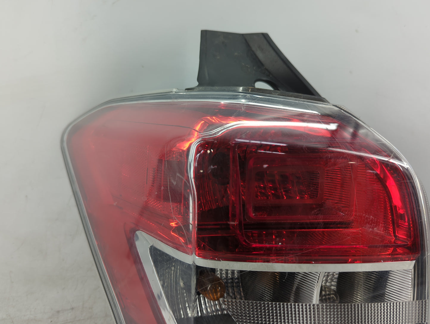 2015 Subaru Forester Tail Light Assembly Driver Left OEM P/N:84201-SG051 Fits OEM Used Auto Parts - Oemusedautoparts1.com
