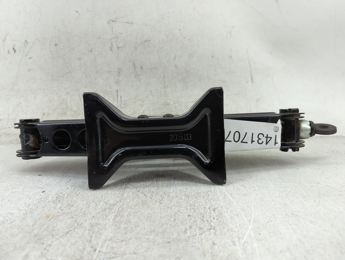 2015 Subaru Forester Spare Scissor Car Jack 1431707 - Oemusedautoparts1.com