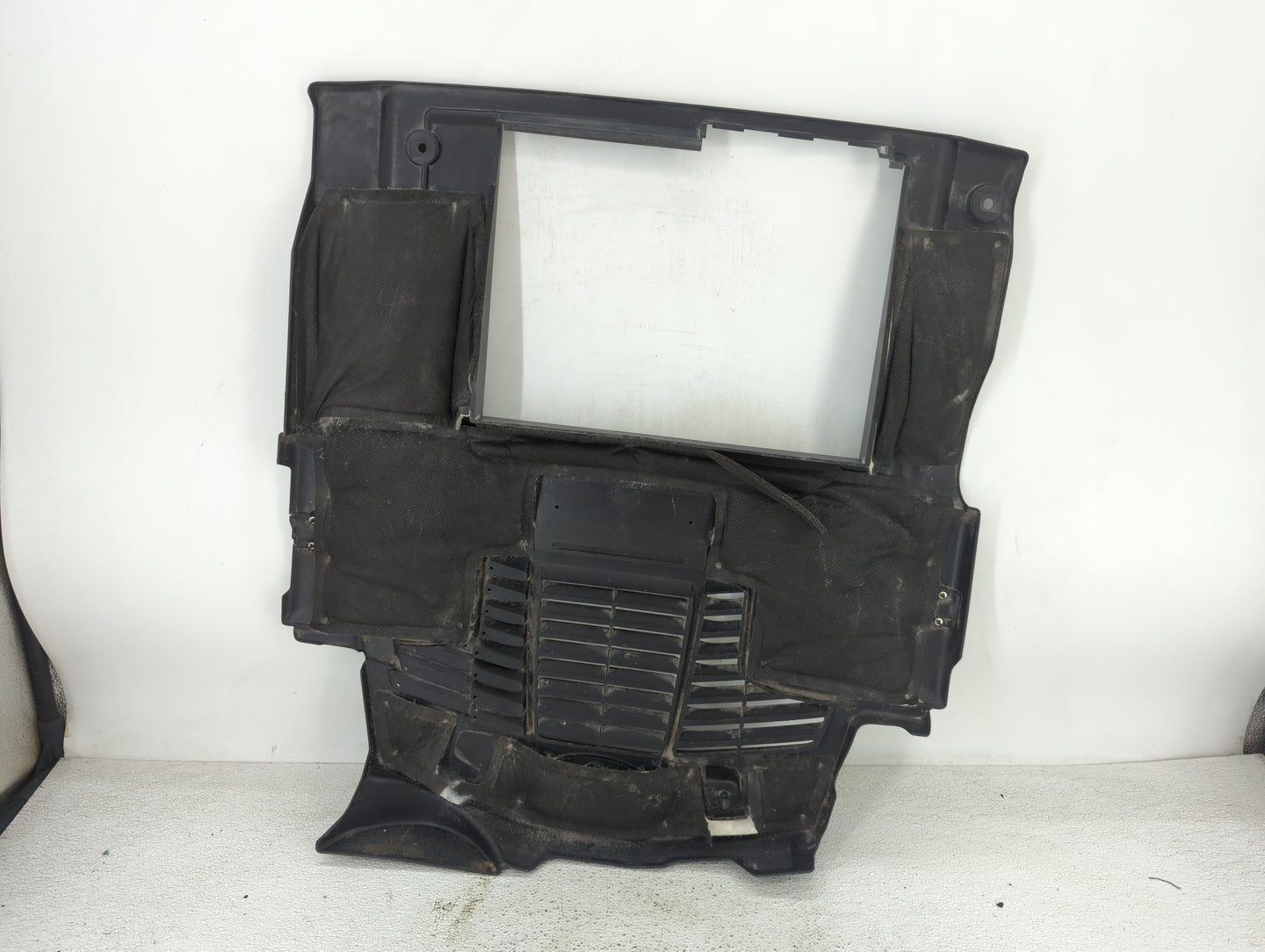 2015 Subaru Forester Engine Cover - Oemusedautoparts1.com