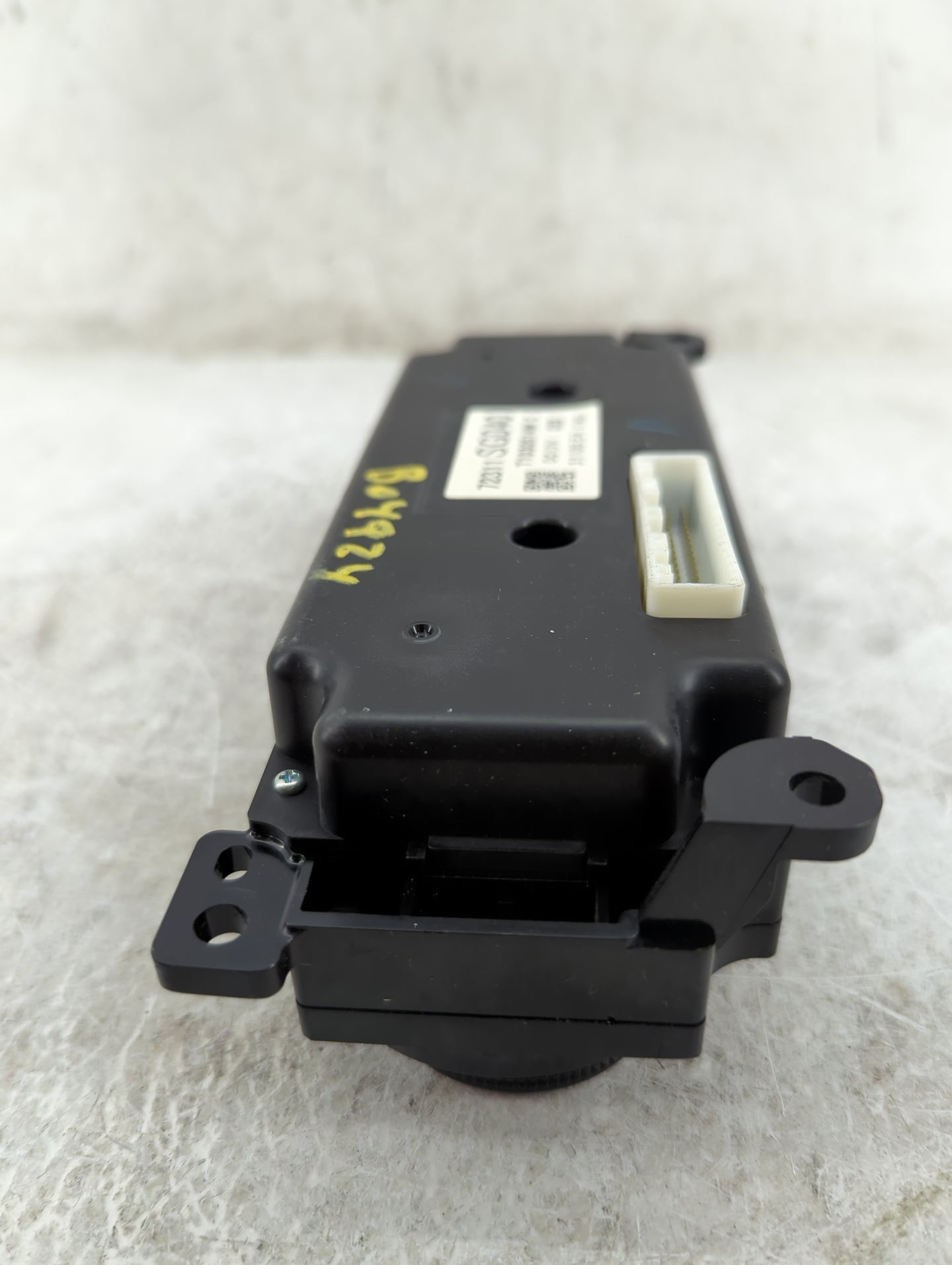 2015 Subaru Forester Climate Control Module Temperature AC/Heater Replacement P/N:72311SG040 T1030514W Fits OEM Used Auto Pa
