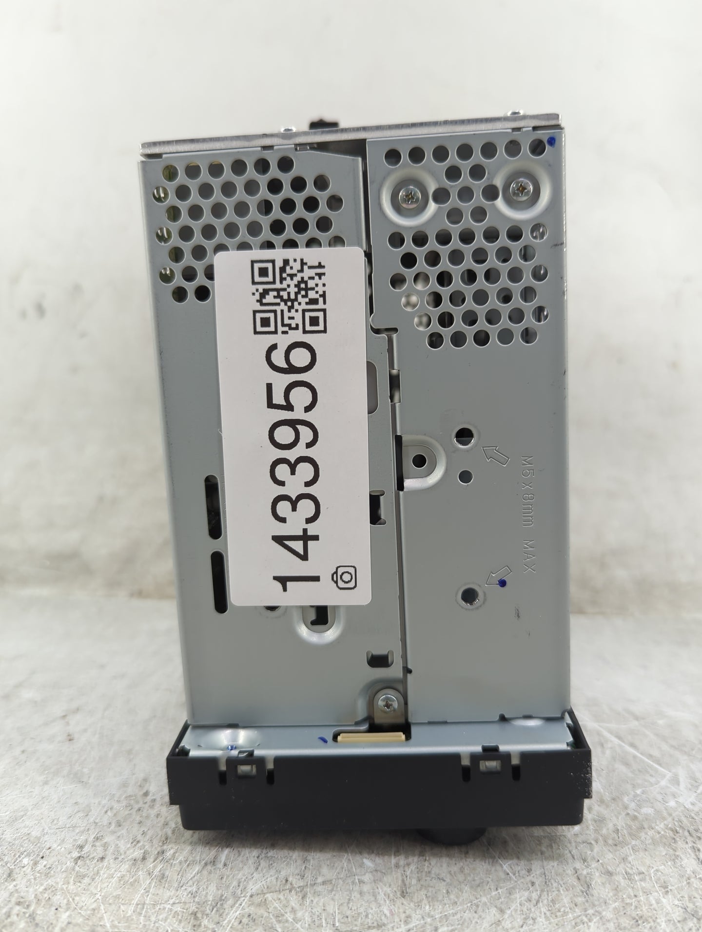 2015 Subaru Forester Radio AM FM Cd Player Receiver Replacement P/N:CF625UM Fits OEM Used Auto Parts - Oemusedautoparts1.com