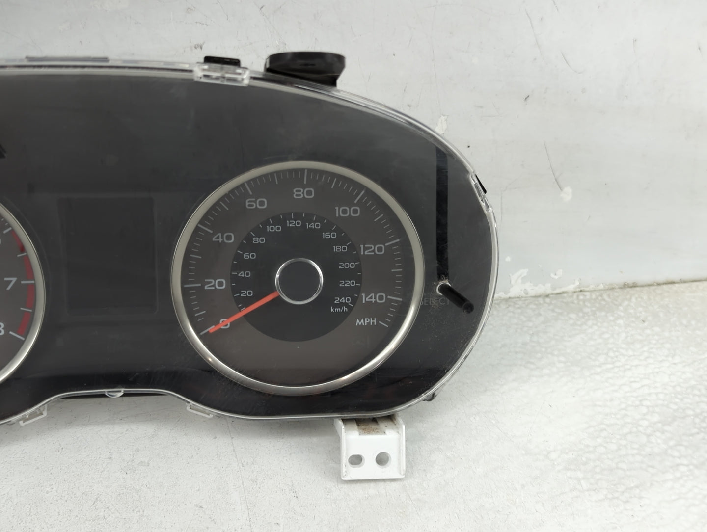 2015 Subaru Forester Instrument Cluster Speedometer Gauges P/N:85003SG74 0427539, 0407201144647 Fits OEM Used Auto Parts - O