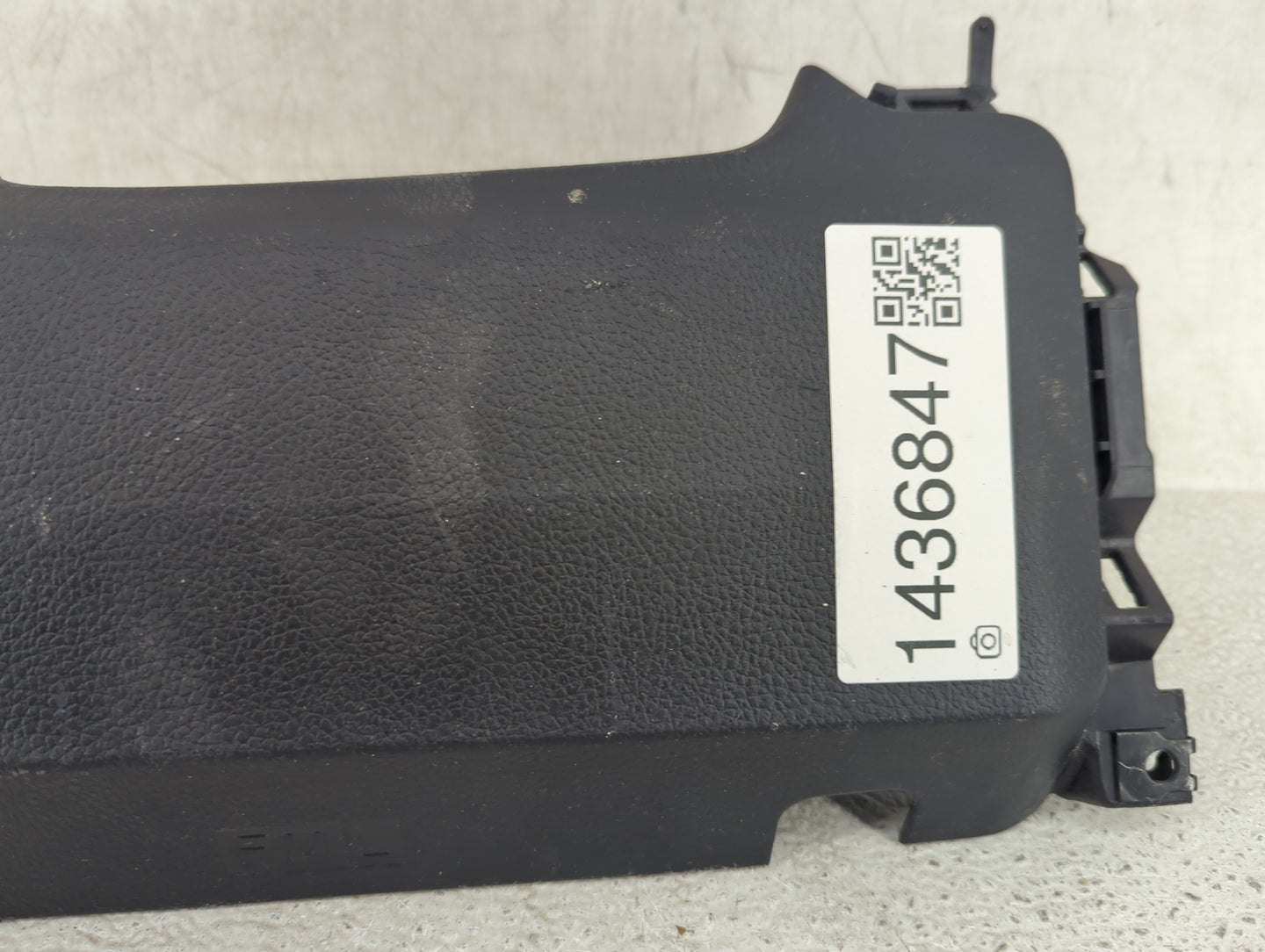 2015 Subaru Forester Air Bag Driver Left Knee OEM P/N:WNH0S41P440 TG09D04001, 0589-P1-0047, GHC1-2510, BAM-PT1-1845 Fits OEM