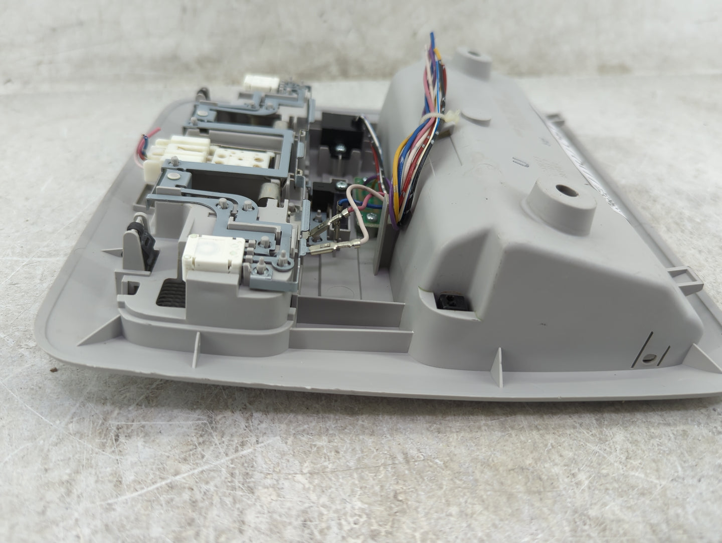 2015 Subaru Forester Overhead Roof Console - Oemusedautoparts1.com