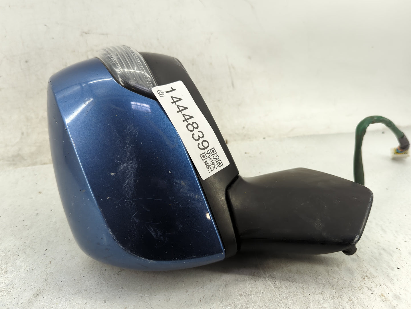 2015 Subaru Forester Driver Side View Mirror - Left Door Mirror OEM Used - Oemusedautoparts1.com
