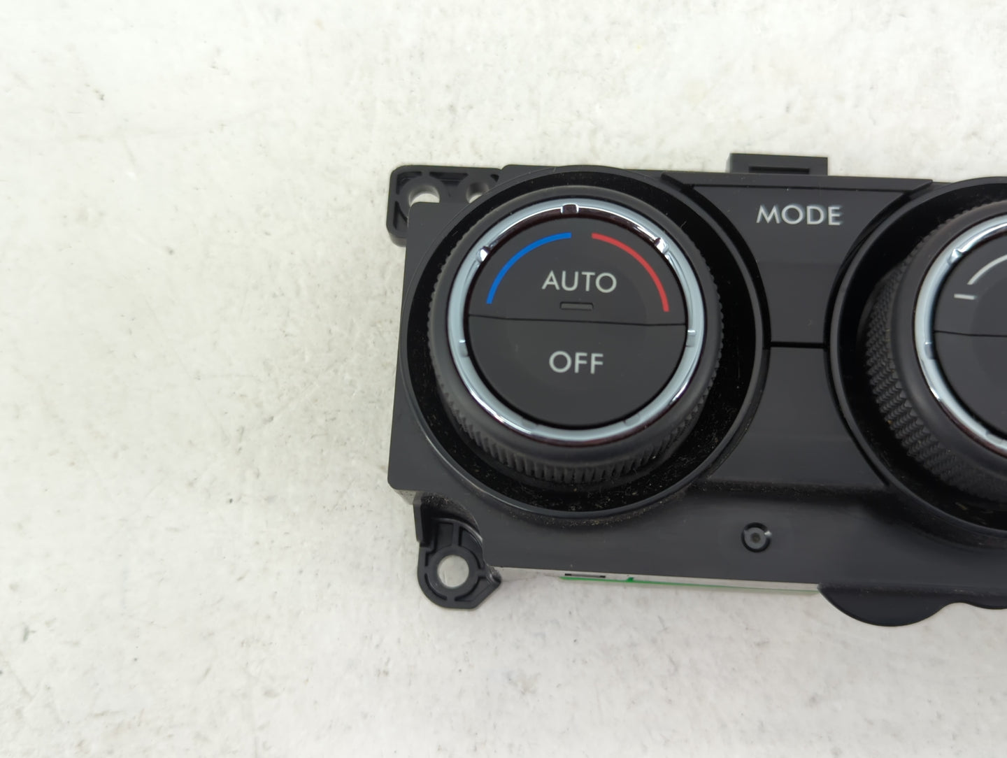 2015 Subaru Forester Climate Control Module Temperature AC/Heater Replacement P/N:72311SG040 Fits OEM Used Auto Parts - Oemu