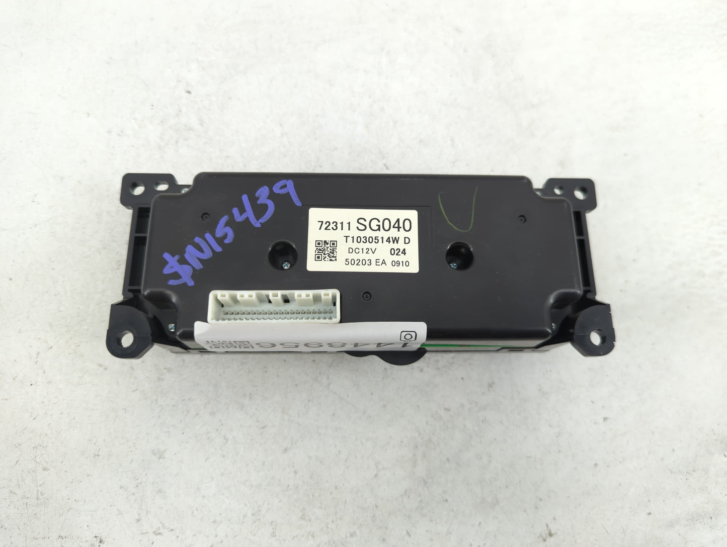 2015 Subaru Forester Climate Control Module Temperature AC/Heater Replacement P/N:72311SG040 Fits OEM Used Auto Parts - Oemu