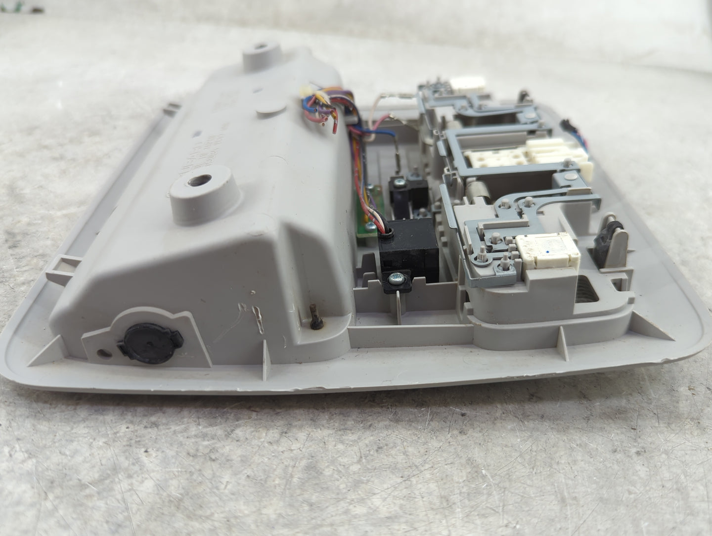 2015 Subaru Forester Overhead Roof Console - Oemusedautoparts1.com