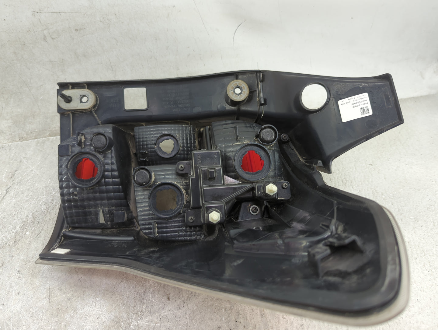 2015 Subaru Forester Tail Light Assembly Driver Left OEM P/N:84201-SG050 Fits OEM Used Auto Parts - Oemusedautoparts1.com