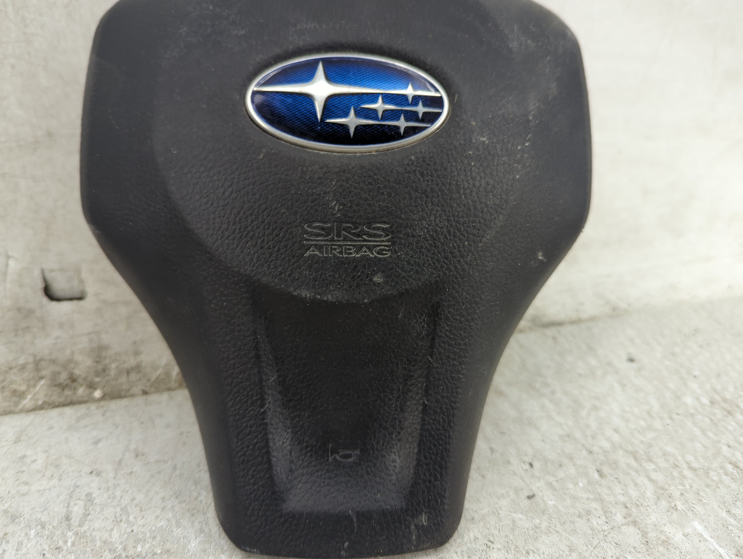 2015 Subaru Forester Air Bag Driver Left Steering Wheel Mounted Black - Oemusedautoparts1.com