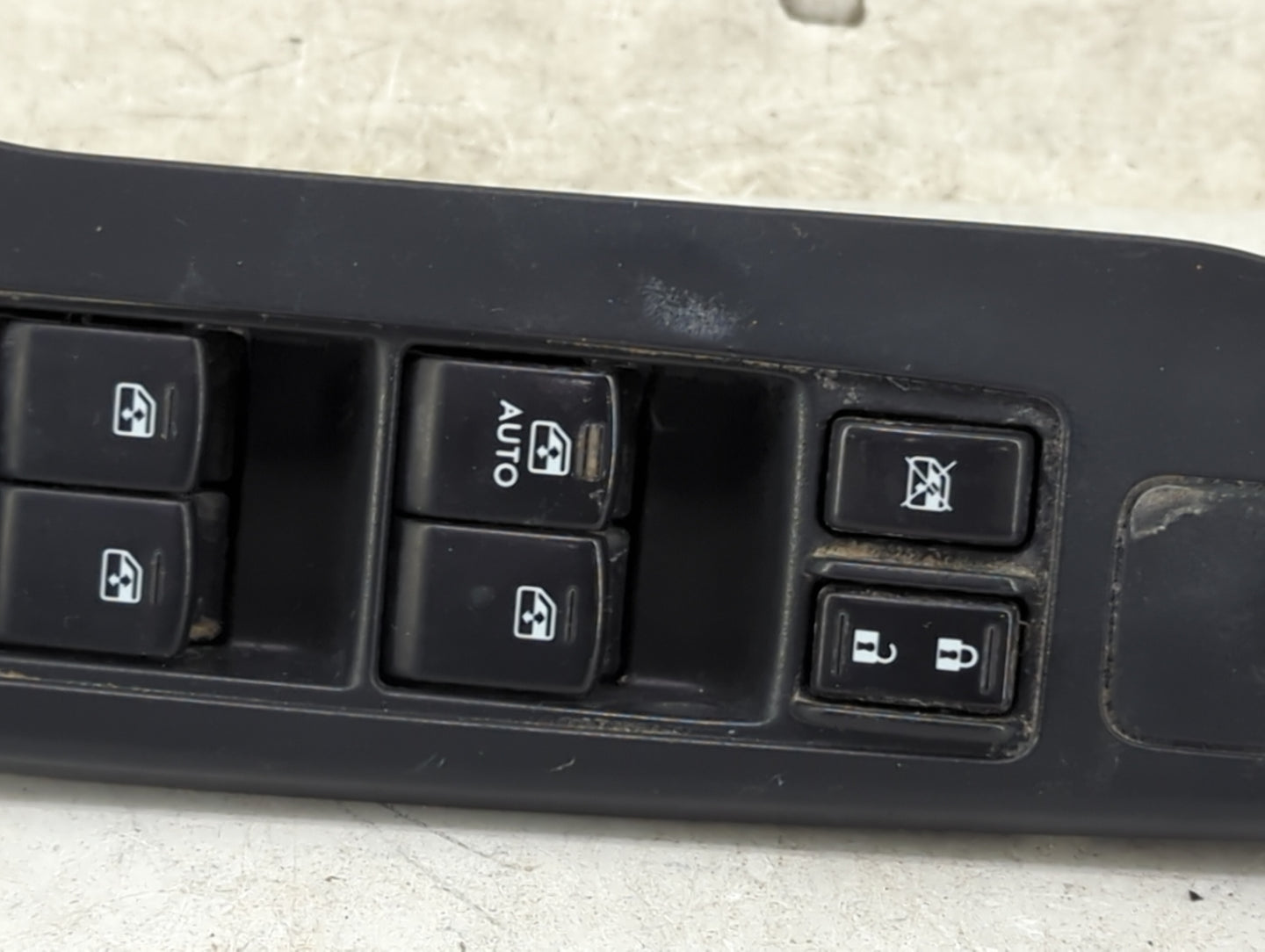 2015 Subaru Forester Master Power Window Switch Replacement Driver Side Left P/N:83071SG010 83061FJ010, 263SG010, 263SG030 F