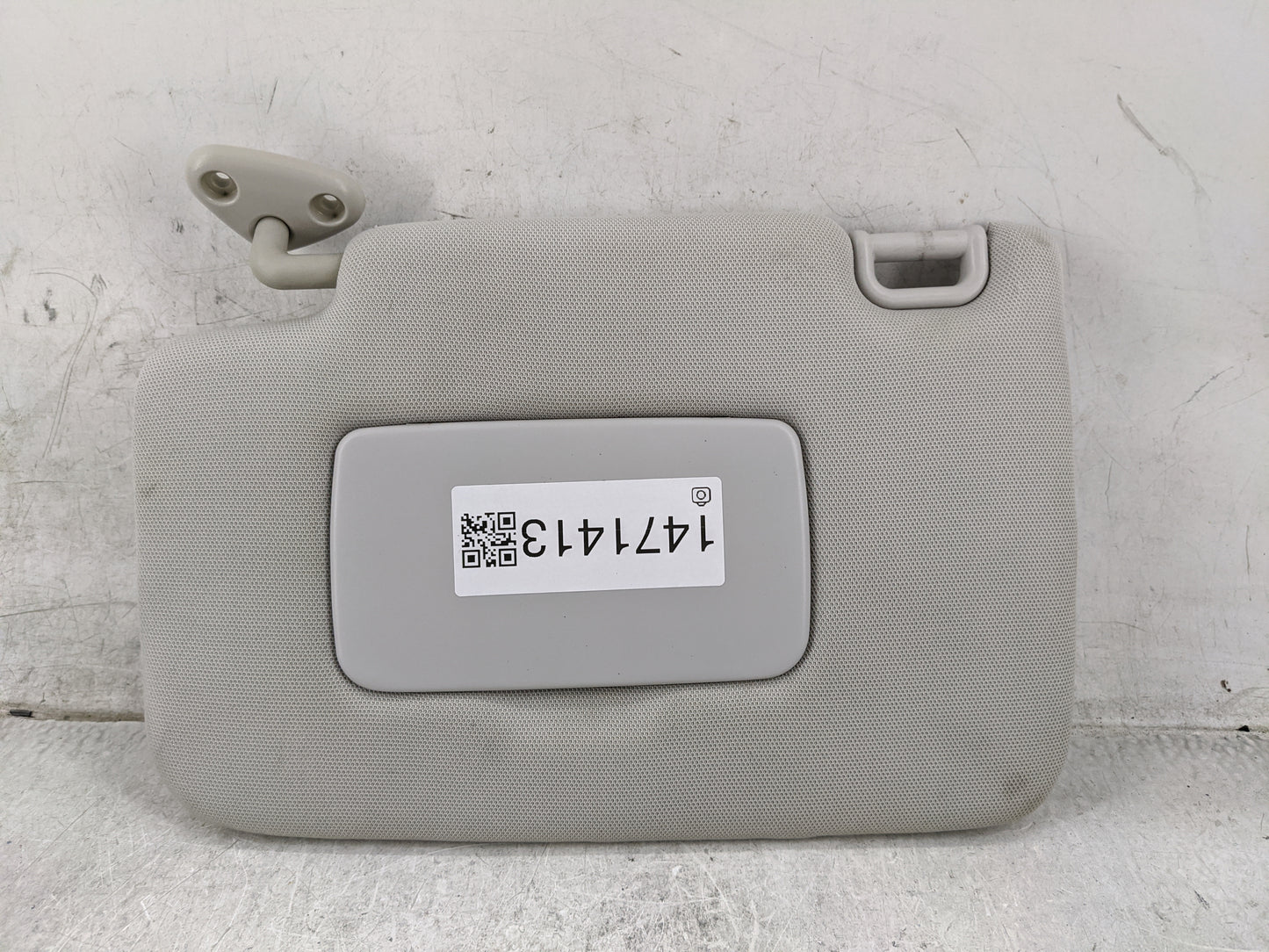 2015 Subaru Forester Sun Visor Shade Replacement Driver Left Mirror Fits OEM Used Auto Parts - Oemusedautoparts1.com