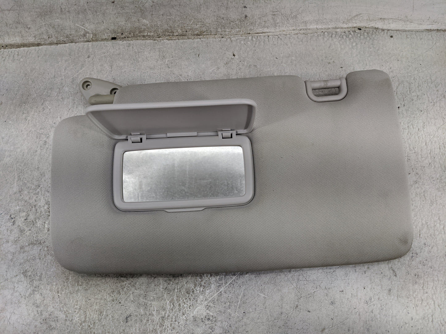 2015 Subaru Forester Sun Visor Shade Replacement Driver Left Mirror Fits OEM Used Auto Parts - Oemusedautoparts1.com