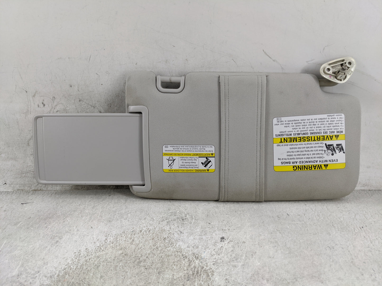 2015 Subaru Forester Sun Visor Shade Replacement Driver Left Mirror Fits OEM Used Auto Parts - Oemusedautoparts1.com