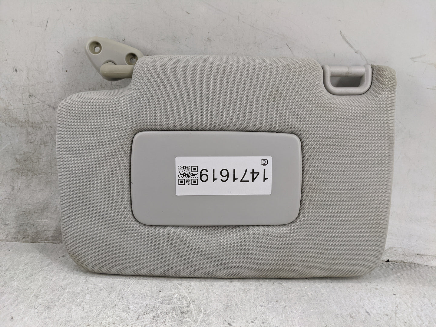 2015 Subaru Forester Sun Visor Shade Replacement Driver Left Mirror Fits OEM Used Auto Parts - Oemusedautoparts1.com