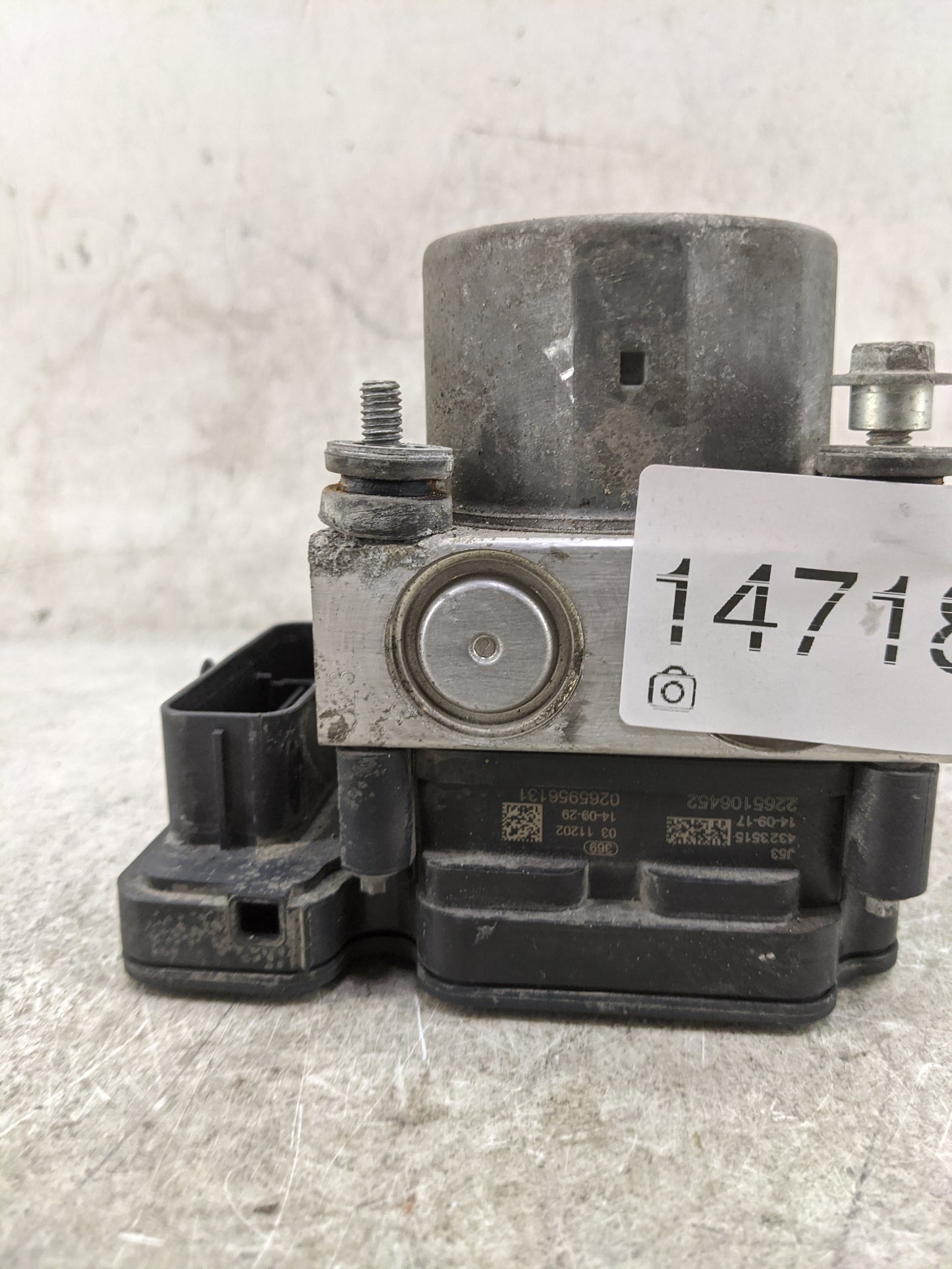 2014-2015 Subaru Forester ABS Pump Control Module Replacement P/N:0265956131 0265236674, 2265106452, 4323515 Fits Fits 2014 