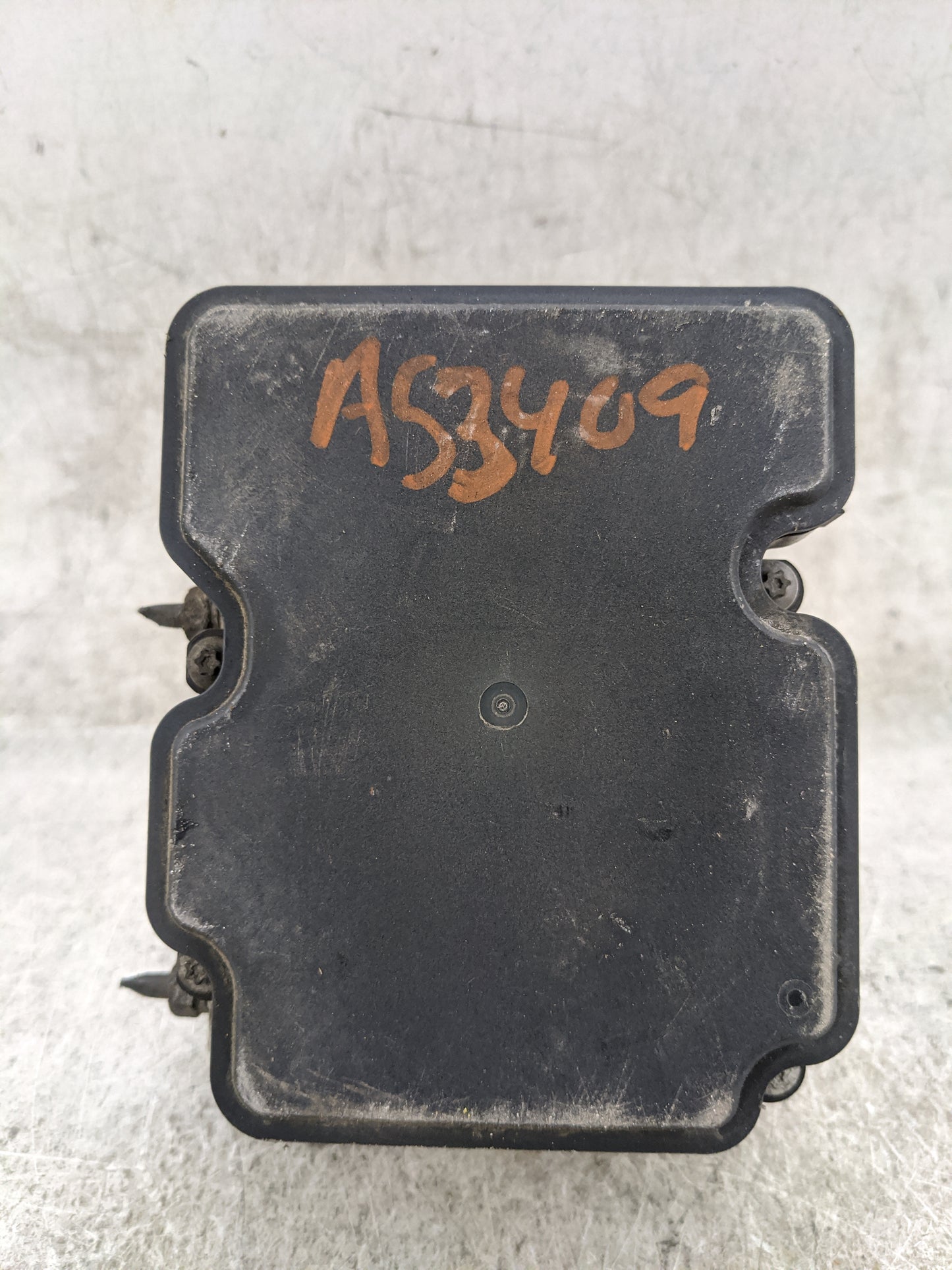 2014-2015 Subaru Forester ABS Pump Control Module Replacement P/N:0265956131 0265236674, 2265106452, 4323515 Fits Fits 2014 