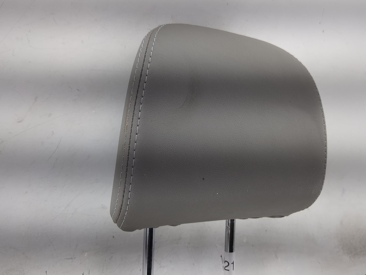 2015 Subaru Forester Headrest Head Rest Front Driver Passenger Seat Fits OEM Used Auto Parts - Oemusedautoparts1.com