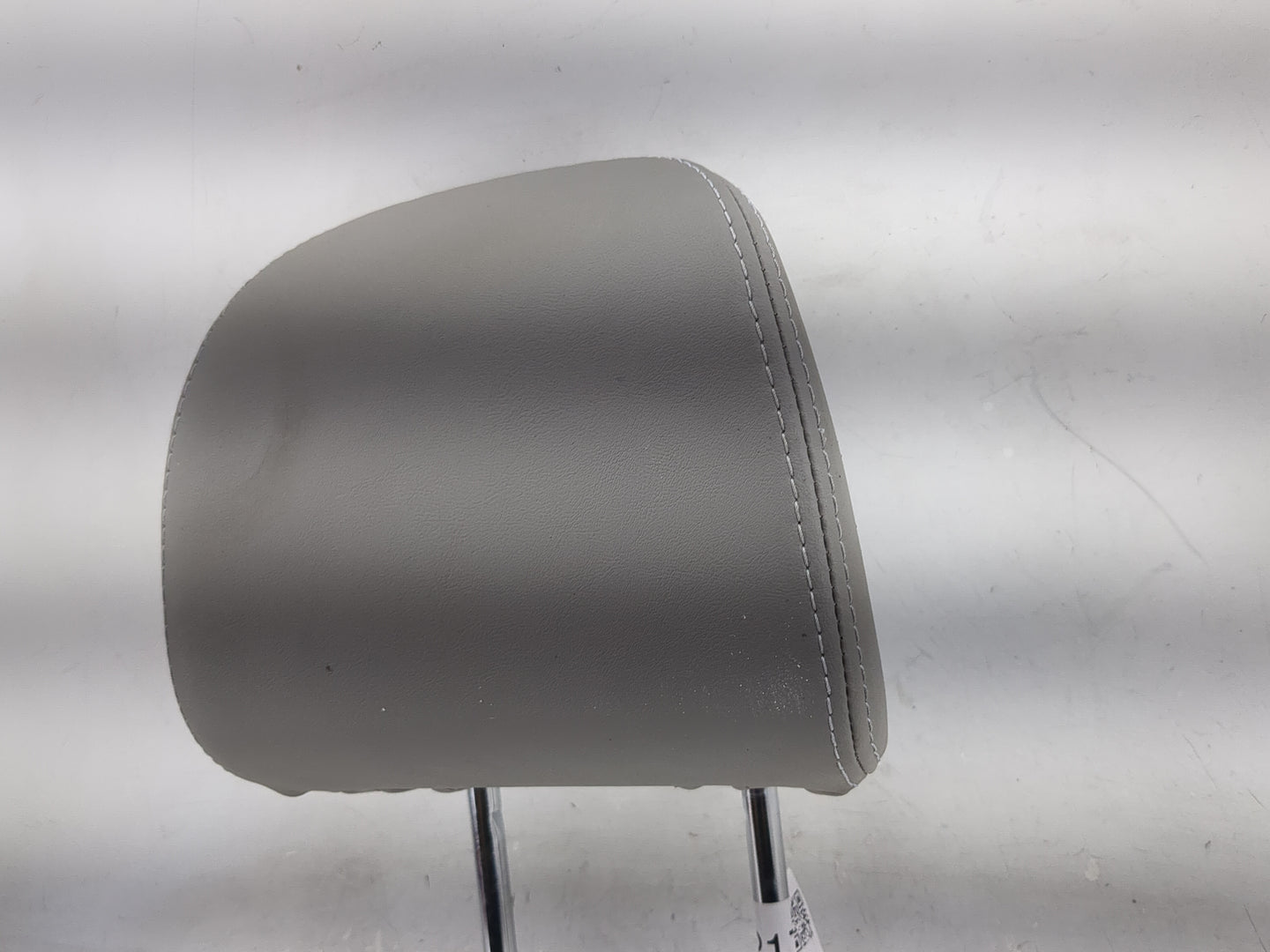 2015 Subaru Forester Headrest Head Rest Front Driver Passenger Seat Fits OEM Used Auto Parts - Oemusedautoparts1.com
