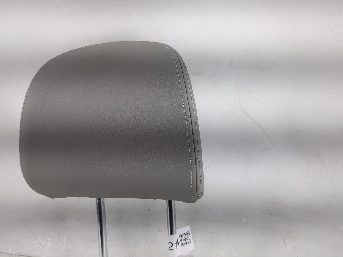 2015 Subaru Forester Headrest Head Rest Front Driver Seat Grey - Oemusedautoparts1.com