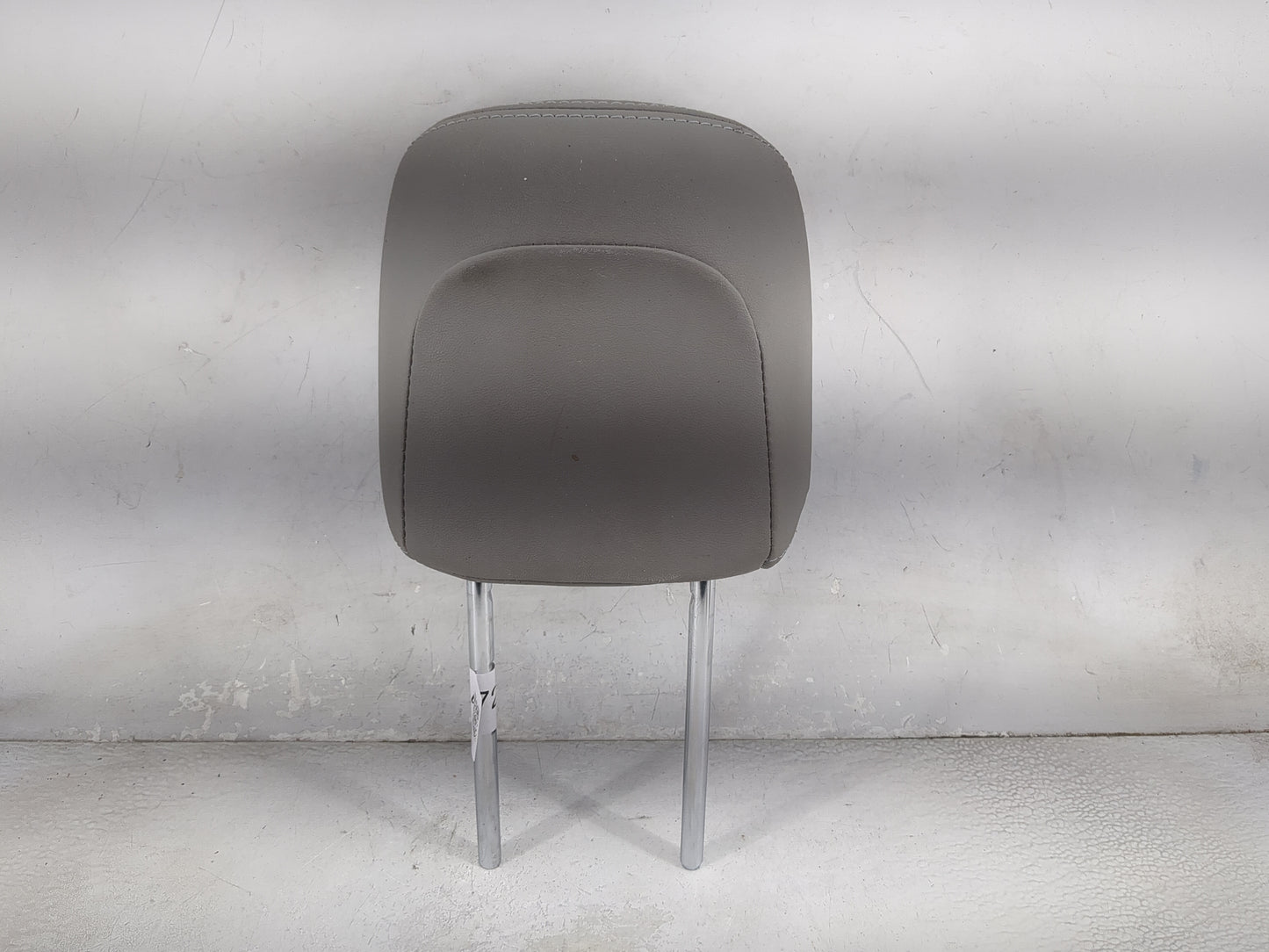 2015 Subaru Forester Headrest Head Rest Front Driver Seat Grey - Oemusedautoparts1.com