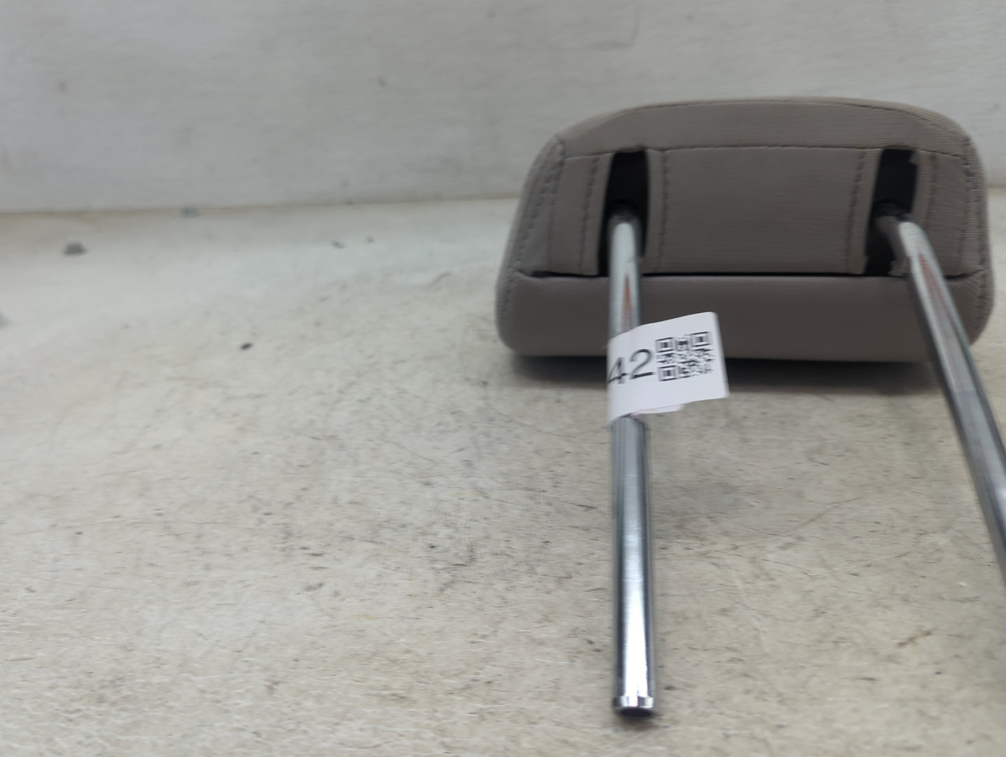 2015 Subaru Forester Headrest Head Rest Front Passenger Seat Tan - Oemusedautoparts1.com