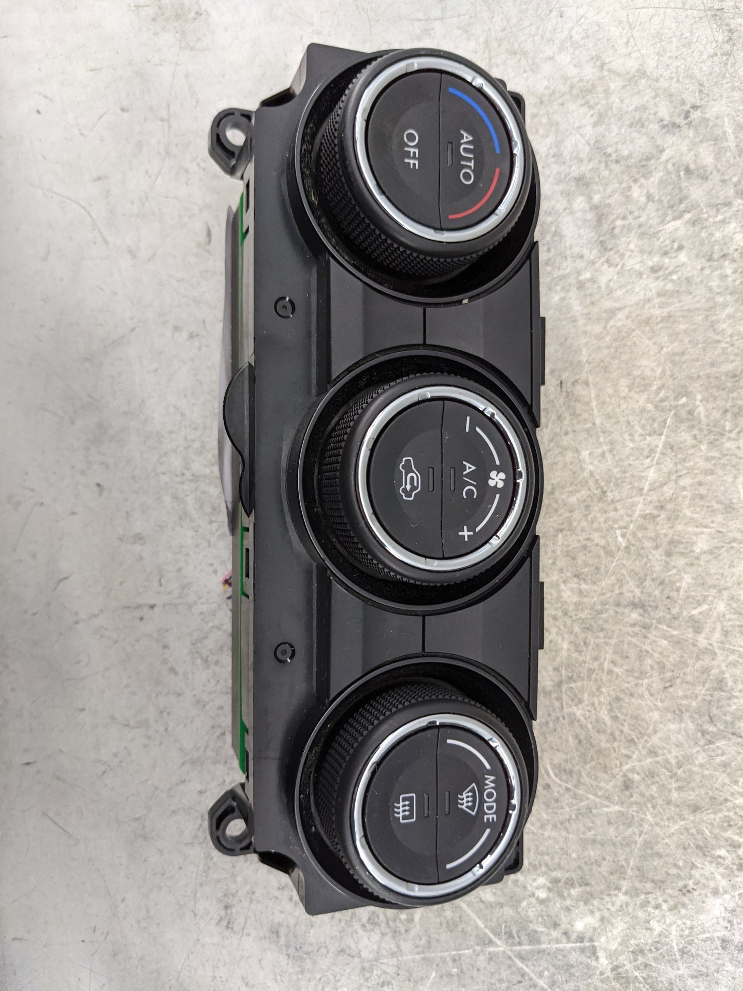 2015 Subaru Forester Climate Control Module Temperature AC/Heater Replacement P/N:72311SG160 T1030518T Fits OEM Used Auto Pa