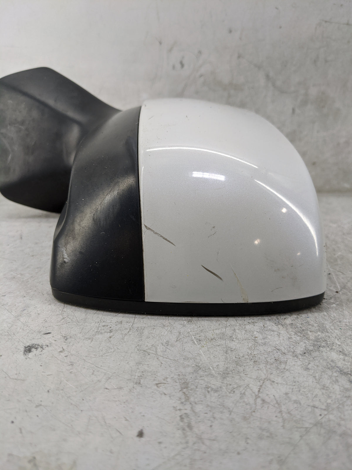 2014-2016 Subaru Forester Driver Side View Mirror - Left Door Mirror OEM Used - Oemusedautoparts1.com