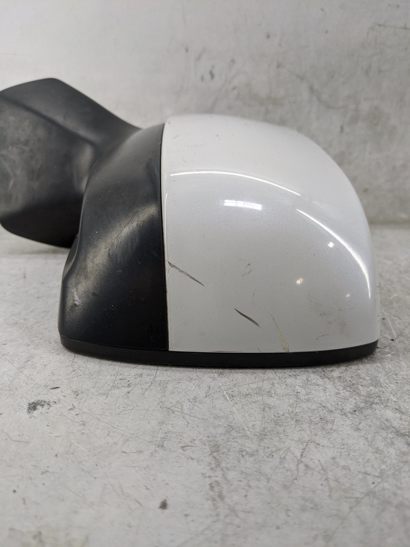 2015 Subaru Forester Driver Side View Mirror - Left Door Mirror OEM Used - Oemusedautoparts1.com