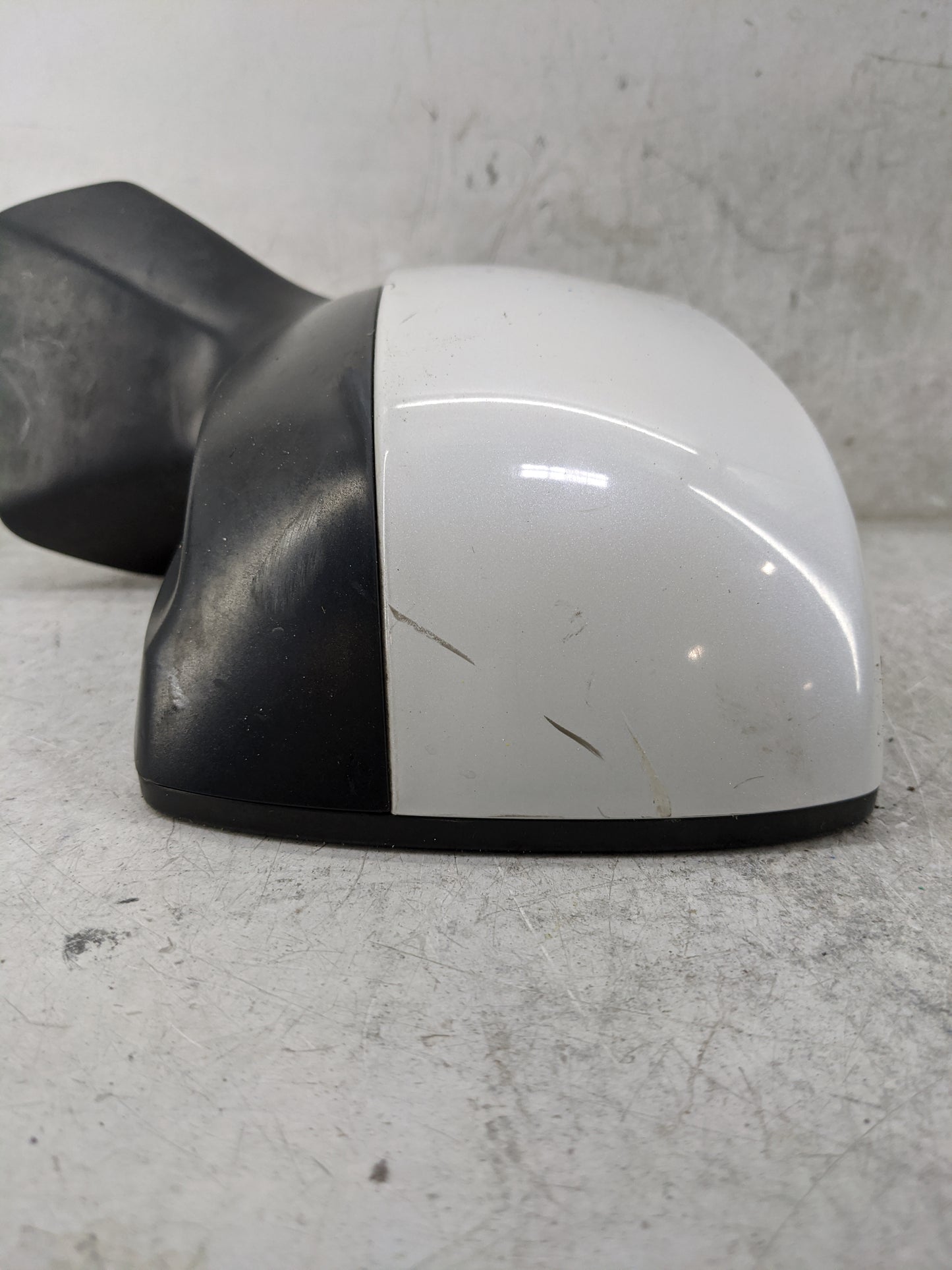 2015 Subaru Forester Driver Side View Mirror - Left Door Mirror OEM Used - Oemusedautoparts1.com