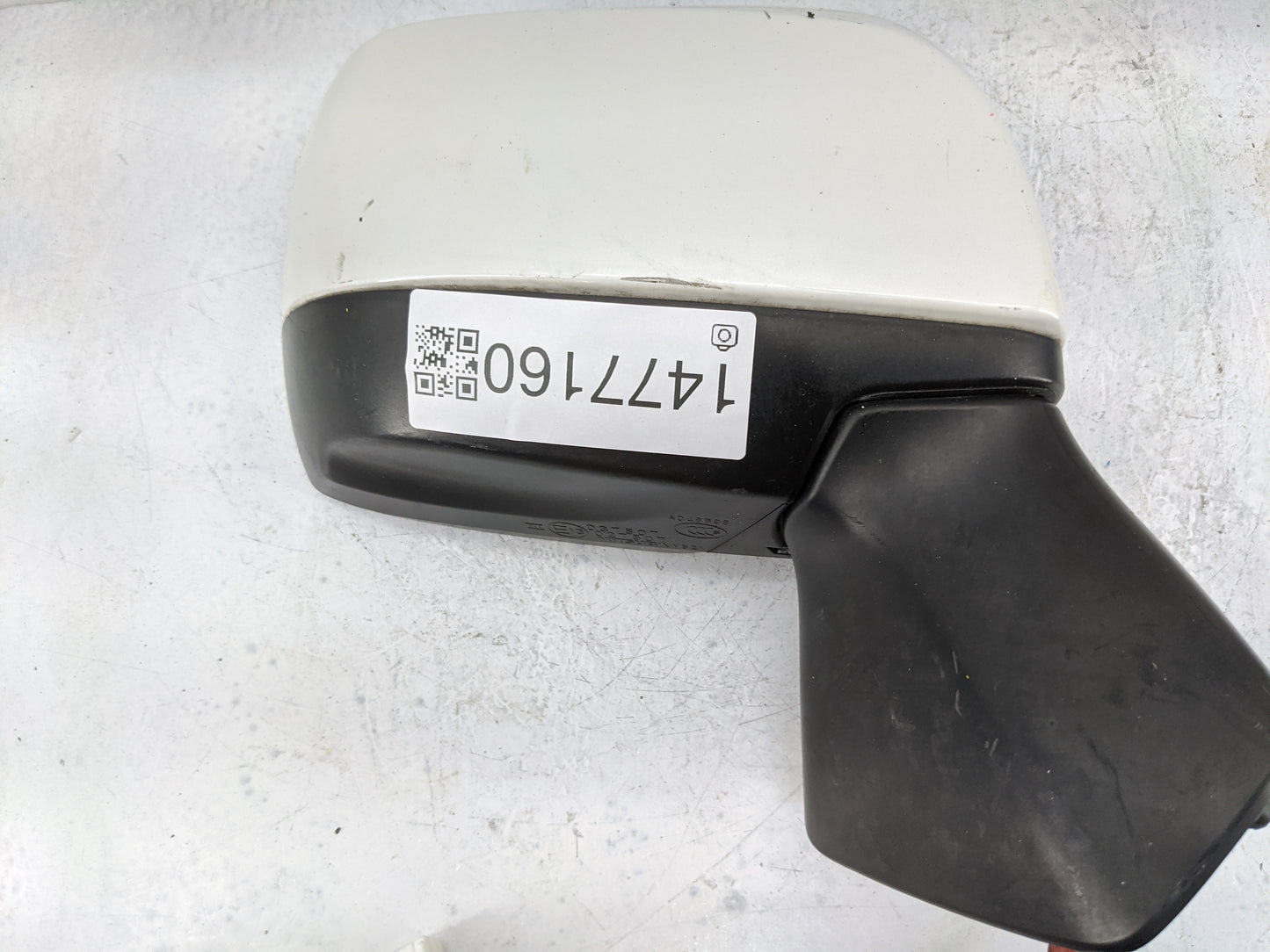2015 Subaru Forester Passenger Side View Mirror - Right Door Mirror OEM Used - Oemusedautoparts1.com