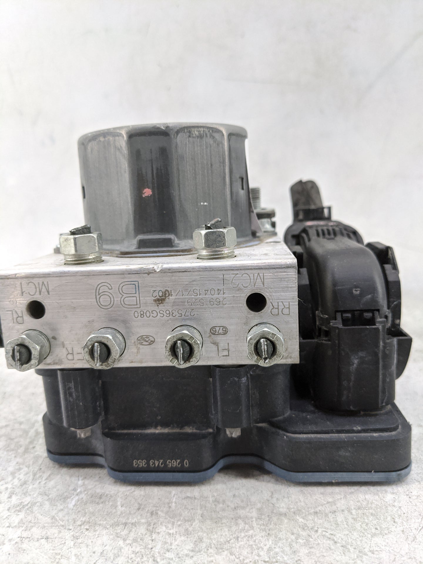 2014-2015 Subaru Forester ABS Pump Control Module Replacement P/N:27536SG080 0265243353, 0265956131 Fits Fits 2014 2015 OEM 