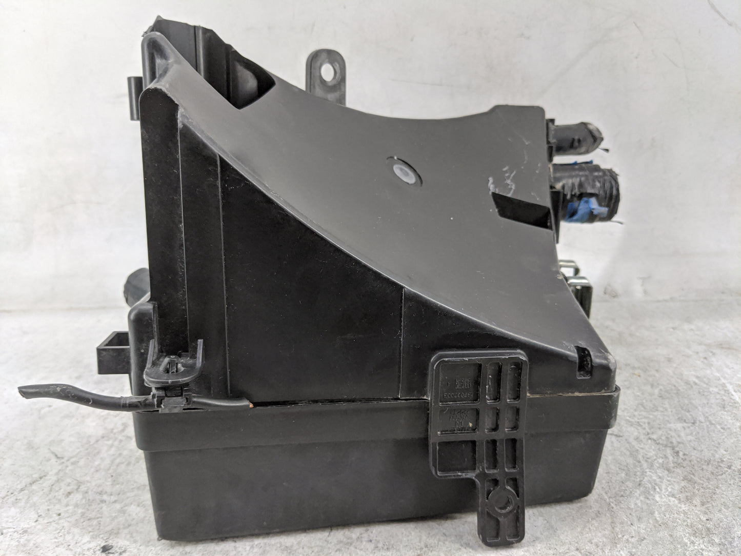 2014-2015 Subaru Forester Fusebox Fuse Box Panel Relay Module P/N:MB503601B Fits Fits 2014 2015 OEM Used Auto Parts - Oemuse