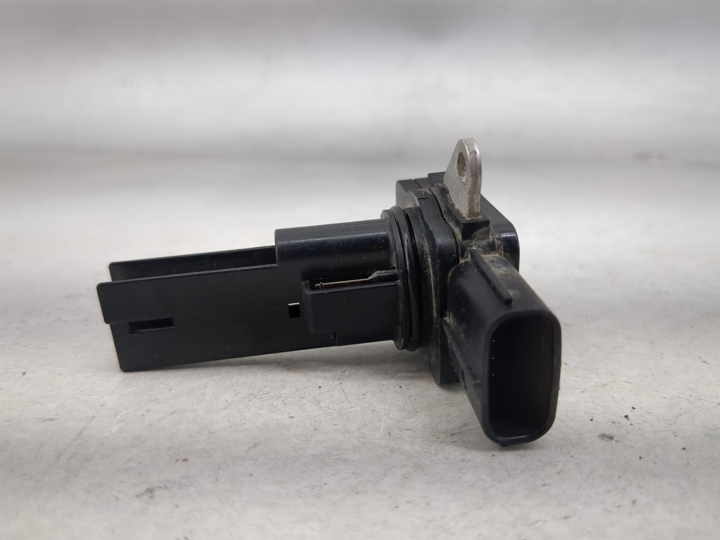 2014-2018 Subaru Forester Mass Air Flow Meter Maf 1485575 - Oemusedautoparts1.com