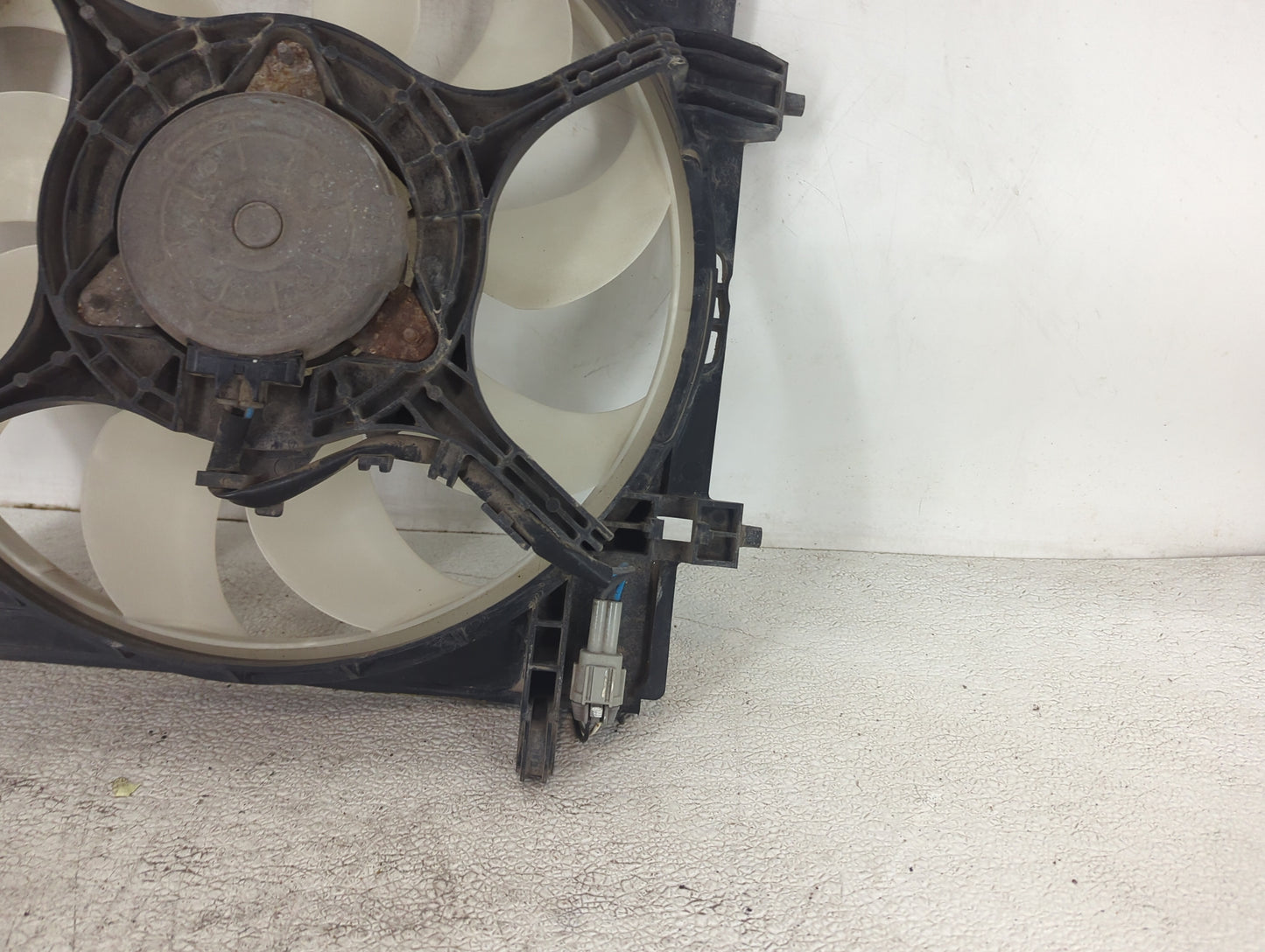 2015 Subaru Forester Electric Radiator Cooling Fan Motor Assembly Fits Fits 2016 2017 2018 2019 2020 2021 OEM Used Auto Part
