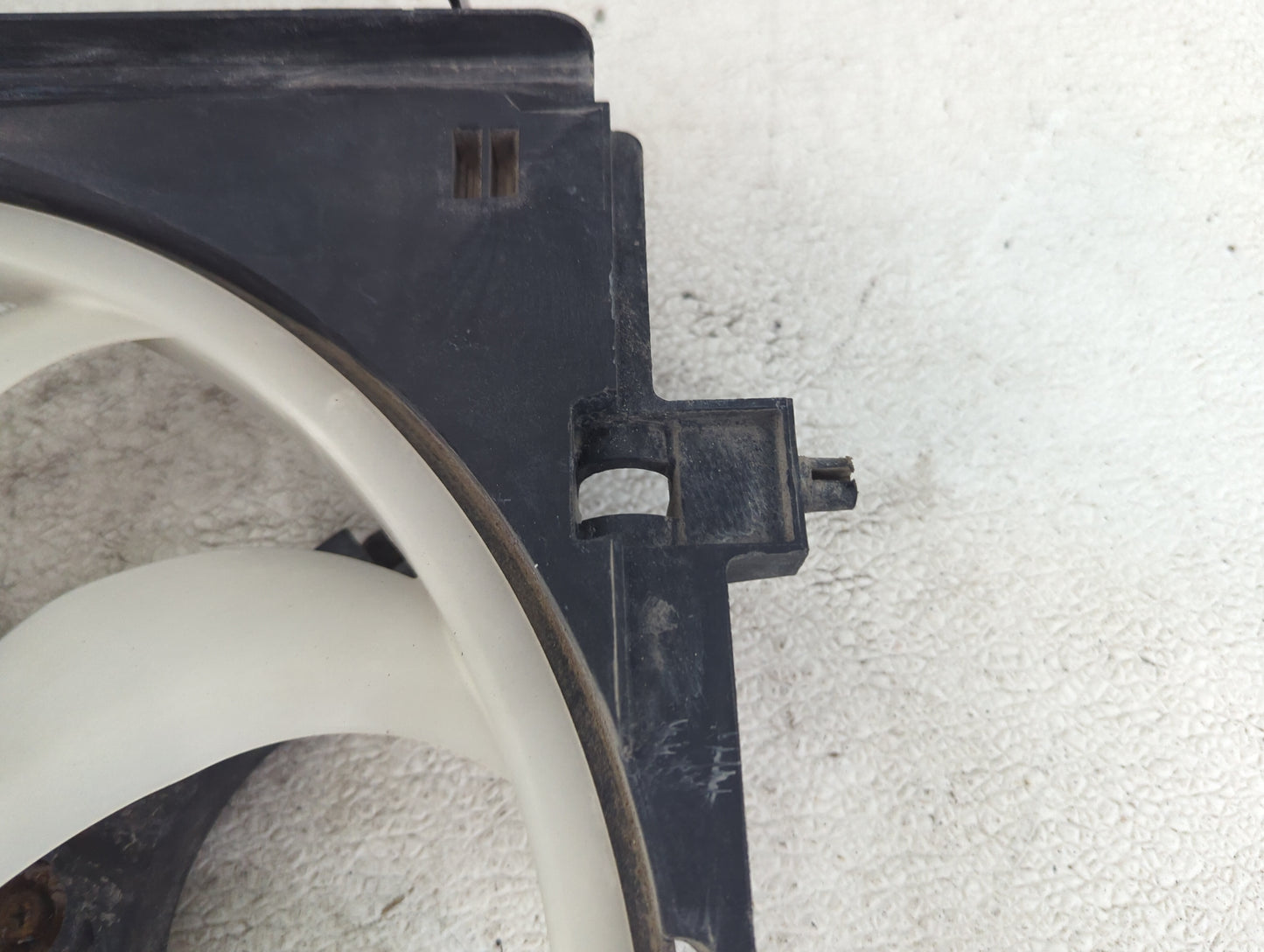 2015 Subaru Forester Electric Radiator Cooling Fan Motor Assembly Fits Fits 2016 2017 2018 2019 2020 2021 OEM Used Auto Part