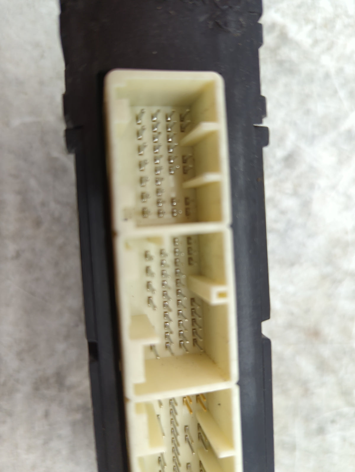 2015-2016 Subaru Forester PCM Engine Control Computer ECU ECM PCU OEM P/N:22765AG75 112700-688 Fits Fits 2015 2016 OEM Used 