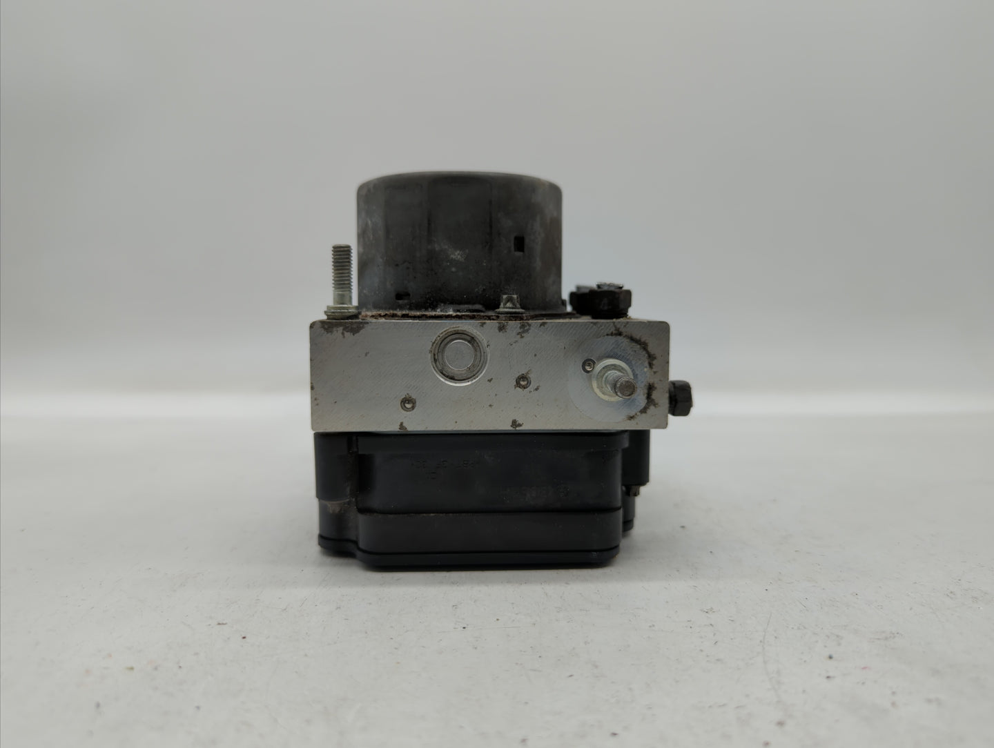 2014-2015 Subaru Forester ABS Pump Control Module Replacement P/N:27536SG080 Fits Fits 2014 2015 OEM Used Auto Parts - Oemus