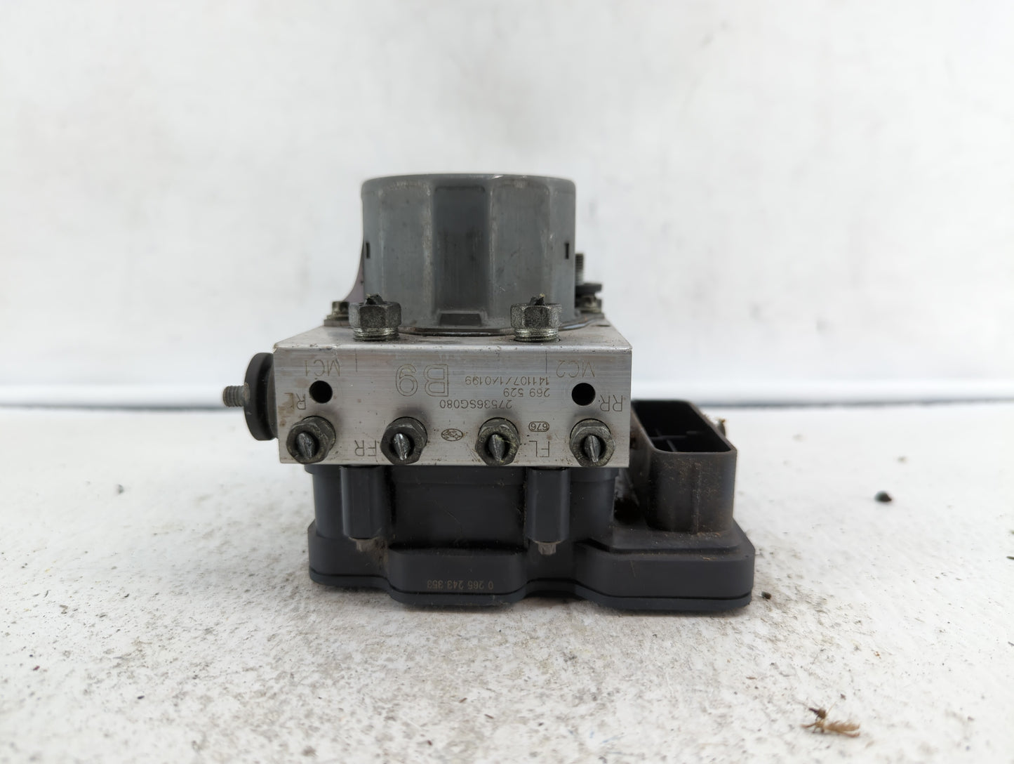 2014-2015 Subaru Forester ABS Pump Control Module Replacement P/N:27536SG080 27536SG000 Fits Fits 2014 2015 OEM Used Auto Pa