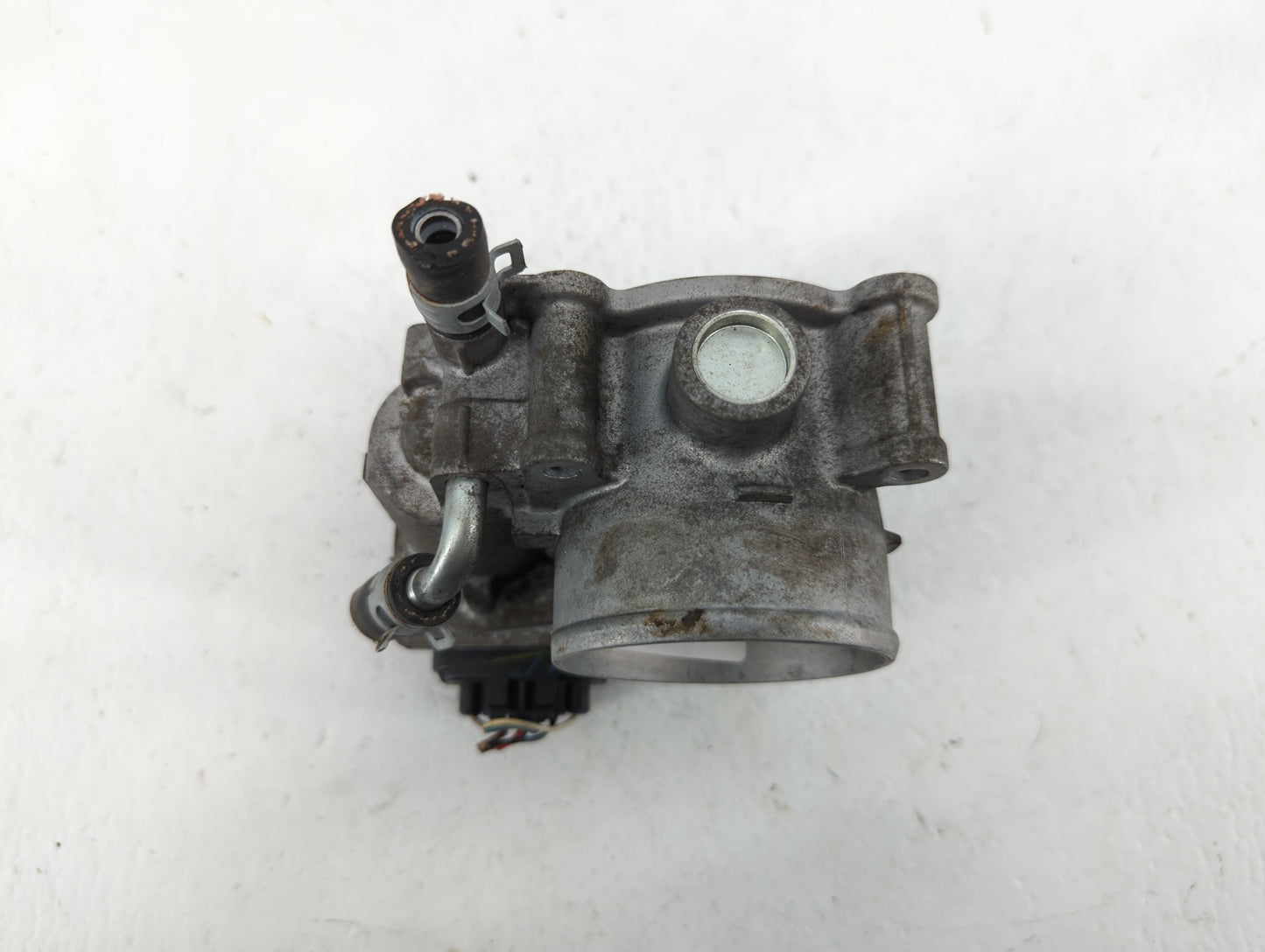 2011-2018 Subaru Forester Throttle Body P/N:16112AA380 Fits Fits 2011 2012 2013 2014 2015 2016 2017 2018 OEM Used Auto Parts